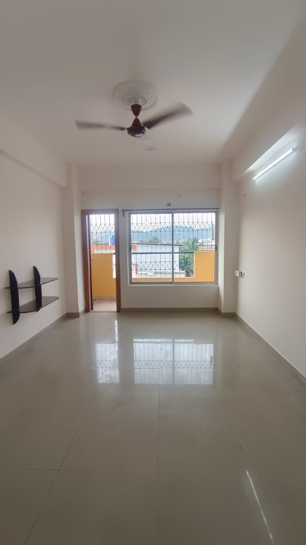 Unfurnished 2bhk in Six Mile, Guwahati, Assam, India for Rent